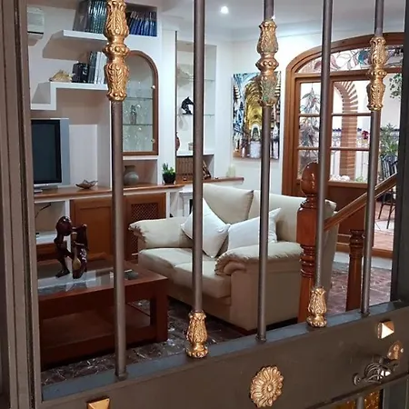 בית נופש Lustre N 11 *